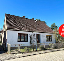 HORN IMMOBILIEN ++ idyllisches Zuhause in Lübs bei Ueckermünde, ruhige Lage