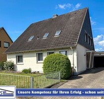 Solides Zweifamilienhaus mit Entwicklungspotenzial in LübeckKücknitz - Lübeck / Kücknitz