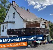**Charmantes Einfamilienhaus in ruhiger Lage am Rand von Erlau**