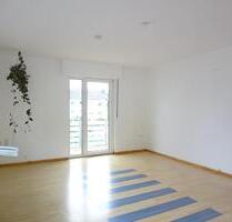 3 ZKBB* tgl. Wannenbad* max. 1-3 Pers.Süd-West-Balkon* Markise* tgl.-Wannenbad* Sat* Pfungstadt