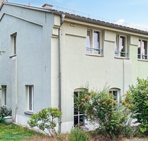 REIHENHAUS MIT ZWEI VERMIETETEN EINHEITEN - Berlin Kaulsdorf