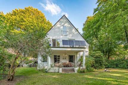 Haus zum Kaufen in Hamburg 1.980.000,00 € 300 m²