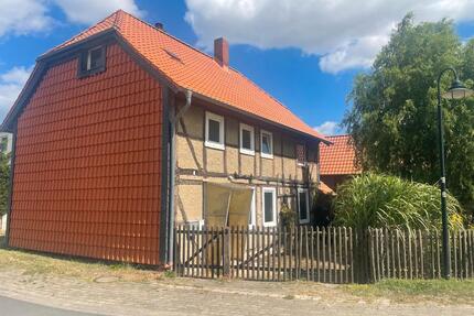 Fachwerkhaus in ruhiger Lage mit Brockenblick - Schöppenstedt