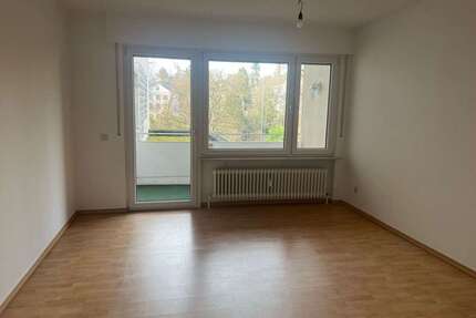 Wohnung zum Mieten in Wiesbaden 1.100,00 € 80 m²