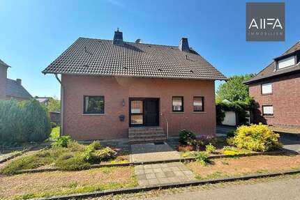Haus zum Kaufen in Geilenkirchen-Leiffarth 279.000,00 € 120 m²