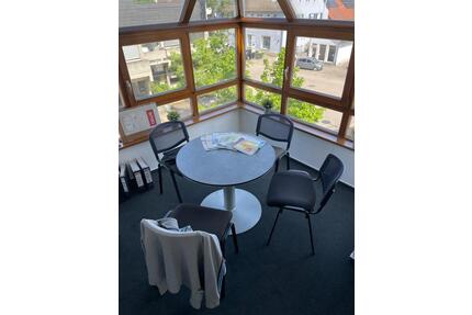 3-Zimmer-Wohnung Büroeinheit in Möglingen mit Duplex-Stellplatz