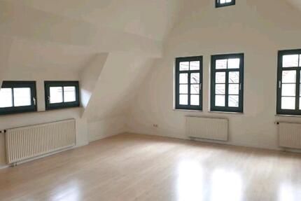 Wohnen mit Charme: Helle Fachwerkwohnung im Herzen von Rottenburg - Rottenburg am Neckar