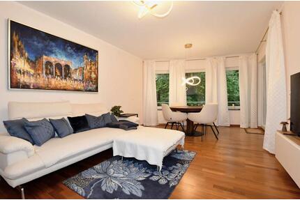 FURNISHED | Befristete vollmöblierte 2-Zimmer mit Balkon am Isarhochufer - München Giesing