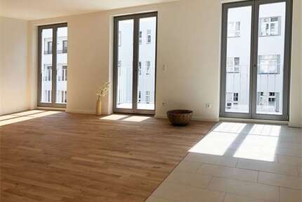 Wohnung zum Mieten in Berlin 1.937,74 € 84.81 m²