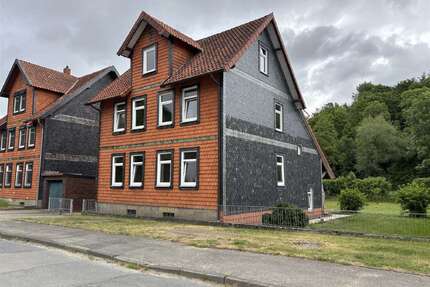 Haus zum Kaufen in Delligsen 87.000,00 € 90 m²