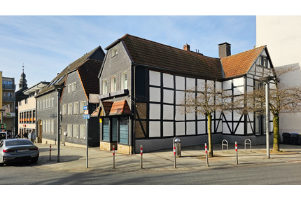 Haus zum Kaufen in Iserlohn 495.000,00 € 650 m²