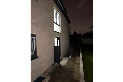 Moderne 2-Zimmer-Wohnung (70 m²) mit Balkon – Neubau 2025 - Hamburg Langenhorn