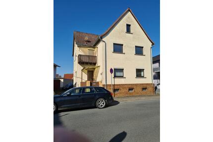 Haus mit Nebengebäuden - 390.000,00&nbsp;EUR Kaufpreis, ca.&nbsp; 160,00&nbsp;m&sup2; in Alsbach-Hähnlein (PLZ: 64665)