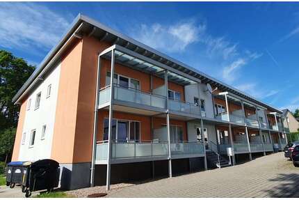 Wohnung zum Mieten in Ilmenau 270,00 € 30.03 m²
