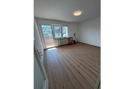 Erstbezug 2-Zi.-Wohnung mit neuer EBK & Stellplatz in Stuttgart
