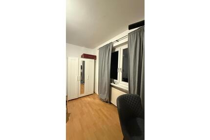 WG Zimmer an der Weinsteige - 550,00&nbsp;EUR Kaltmiete, ca.&nbsp; 18,00&nbsp;m&sup2; in Stuttgart (PLZ: 70180) Lehen