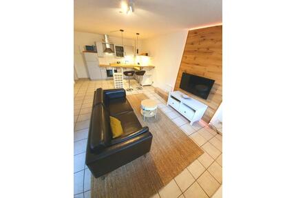 Wunderschöne 2-Zimmer-Wohnung, möbliert, Frechen Zentrum, Balkon