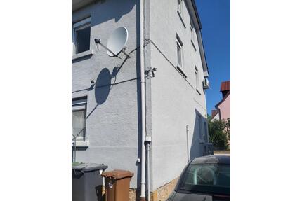WOHNUNG MIT GARTEN GARAGE ZU VERKAUFEN ZENTRAL UND RUHIG GELEGEN - Heppenheim (Bergstraße)