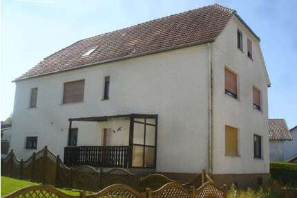 Haus zum Kaufen in Altenbeken 89.000,00 € 240 m²