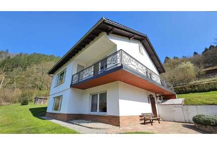 Haus zum Kaufen in Alf 319.000,00 € 121.36 m²