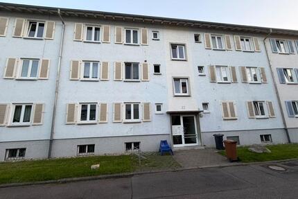 3-Zimmer Wohnung ab sofort zu vermieten 2 Schlafzimmer, 1Wohnzim. - Backnang