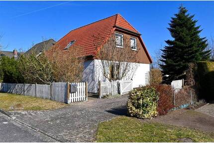 Einfamilienhaus in Brandshagen nur 10 km von Stralsund entfernt - Sundhagen