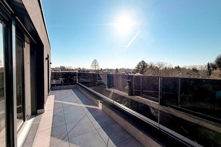 Penthouse-Wohnung mit großer Dachterrasse nähe Rhein-Center Energieklasse: A+ - Köln Lindenthal