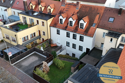 Haus zum Kaufen in Freising 1.400.000,00 € 211 m²