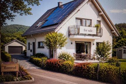 Sonnenhaus and more Verkauf - 690.000,00&nbsp;EUR Kaufpreis, ca.&nbsp; 190,00&nbsp;m&sup2; in Romrod (PLZ: 36329)