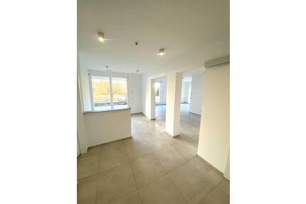 Exklusive 3-Zimmer-EG-Wohnung mit Terrasse & Garten Privatverkauf - Haar