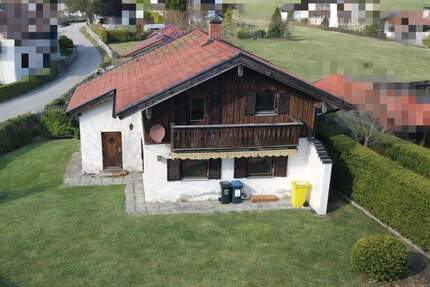 Renovierungsbedürftiges Haus in Unterammergau mit traumhaftem Gebirgsblick