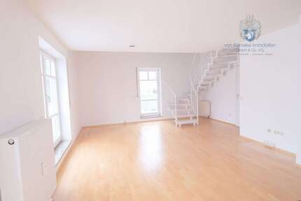 Wohnung zum Mieten in Erlangen 1.550,00 € 120 m²