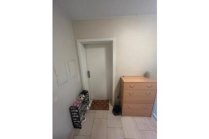 Wohnung im 6 Familienhaus - 750,00&nbsp;EUR Kaltmiete, ca.&nbsp; 57,00&nbsp;m&sup2; in Gütersloh (PLZ: 33332) Kattenstroth