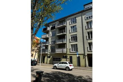Vermietete Eigentumswohnung 3 Zimmer inklusive Garagen-Stellplat - Zwickau Zwickau-West