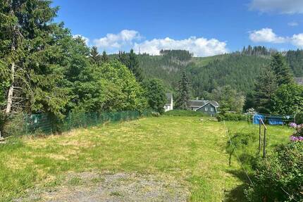 Baugrundstück in Lauscha - 35.000,00&nbsp;EUR Kaufpreis, ca.&nbsp; 0,00&nbsp;m&sup2; in Lauscha (PLZ: 98724)