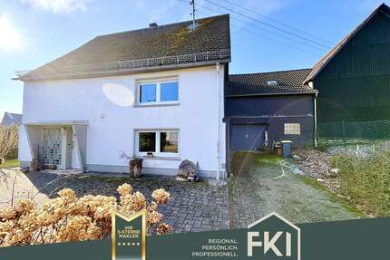 Haus zum Kaufen in Nauroth 179.000,00 € 135.24 m²