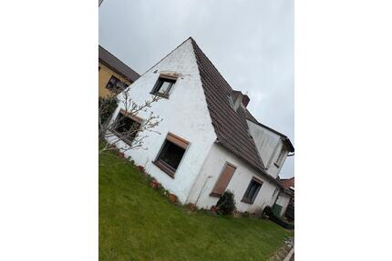 Handwerkerobjekt in Hennstedt (Dith) Mittelstr. 12