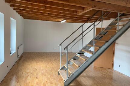 schöne große Mietwohnung im Herzen von Püttlingen