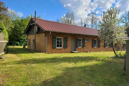 Haus zum Kaufen in Dranske 649.000,00 € 200 m²