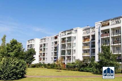 Wohnung zum Kaufen in Schwerin 59.000,00 € 56.21 m²