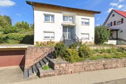 Einfamilienhaus - 320.000,00&nbsp;EUR Kaufpreis, ca.&nbsp; 166,00&nbsp;m&sup2; in Schefflenz (PLZ: 74850)