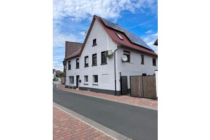 Mehrfamilienhaus mit Gewerbeeinheit in Pfungstadt