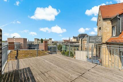 Citywohnung mit Terrasse - 644,00&nbsp;EUR Kaltmiete, ca.&nbsp; 90,00&nbsp;m&sup2; in Halle (Saale) (PLZ: 06108)