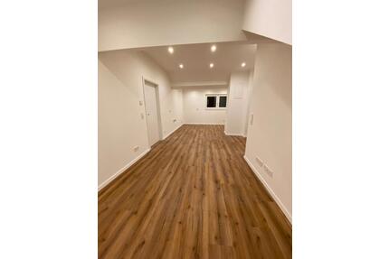 Top modernisierte 2-Zimmer-Wohnung in sehr guter zentraler Lage i - Iserlohn
