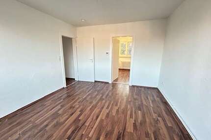 Wohnung zum Mieten in Wilhelmshaven 360,00 € 54.46 m²