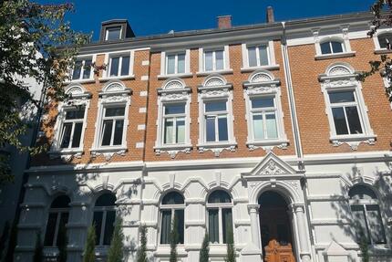 1-Zi. Altbau-Whg. mit Küche und Parkett in direkter Ruhr-Lage - Mülheim an der Ruhr