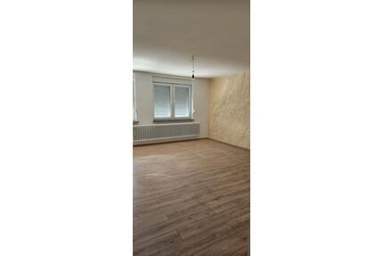 Große 3-Zimmer-Wohnung (95 m²) – WG geeignet – nur 950 € warm - Pirmasens