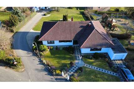 Haus zum Kaufen in Sassen 319.000,00 € 256.93 m²