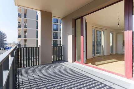 Wohnung zum Mieten in Potsdam 1.080,97 € 52.73 m²