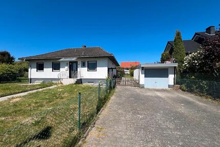 Bungalow mit Vollkeller und Garage in Asbach